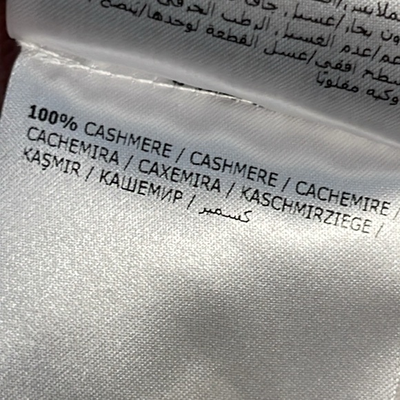 Moncler Maglia tricot 100% cashmere gray and pink cardigan size small - Picture 11 of 13